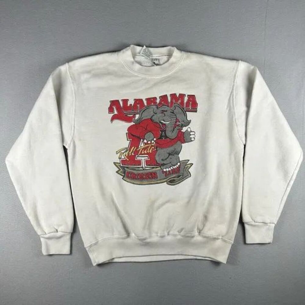 Vintage (early 90s) Alabama Sweatshirt (Size Large) in good condition!